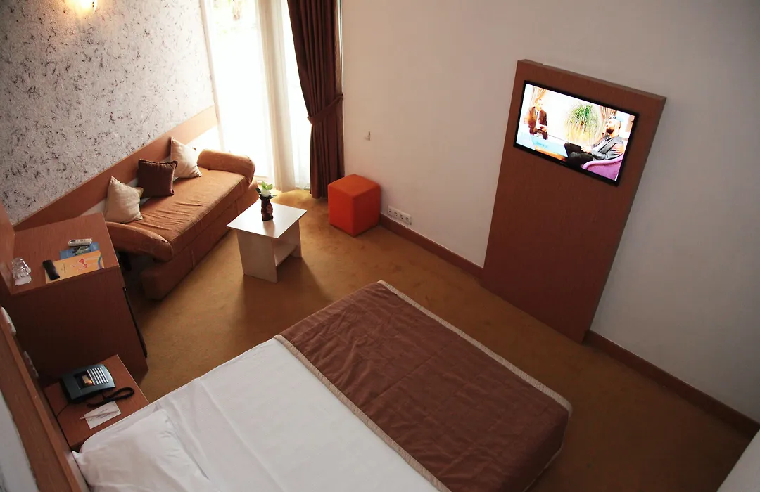 Orient Resort Hotel-1