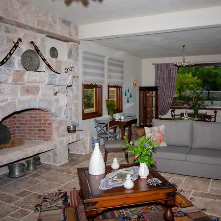 Authentic Boutique Hotel-3