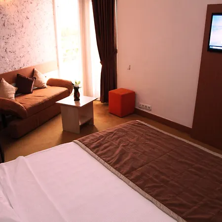 Orient Resort Hotel-2