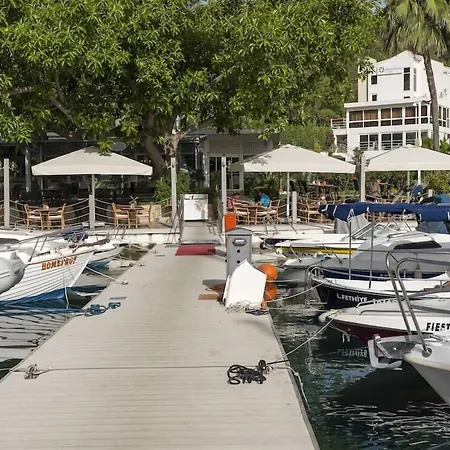 Marina Boutique Hotel-2